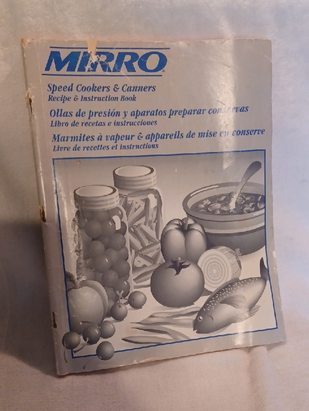 Mirro Blue & White Speed Cookers & Canners Recipe Book